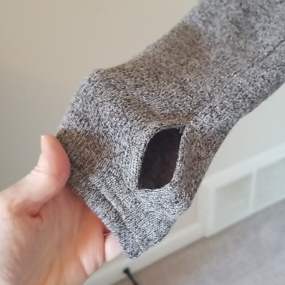 Old Navy zippered hoodie size small - Picture 4 of 7